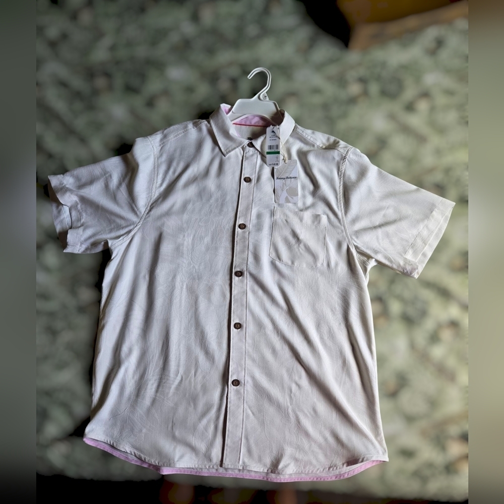 Tommy Bahama  White Short Sleeve Shirt Size L